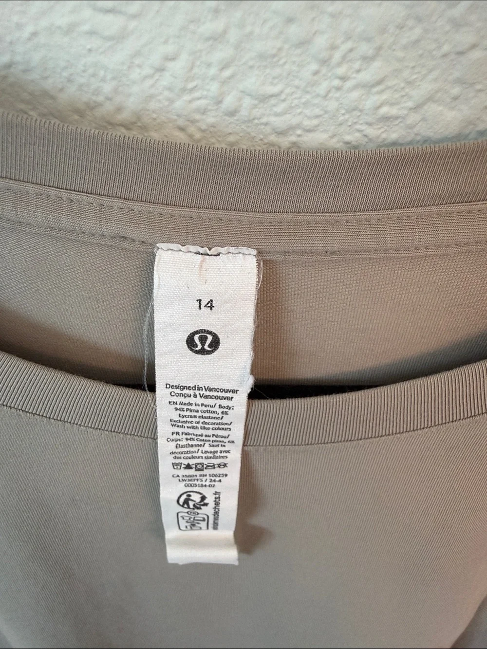 lululemon athletica Short Sleeve Crew Tee in Taupe/Beige